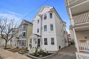 73 Romsey St, Boston, MA 02125 - Photo 3