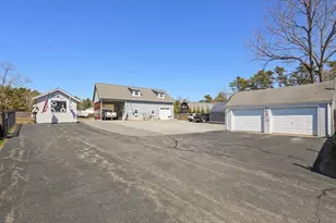 2614 Cranberry Hwy, Wareham, MA 02571 - Photo 27