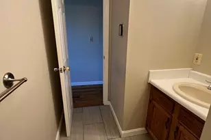 21 Bessom, Marblehead, MA 01945 - Photo 9