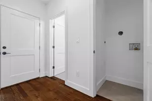 73 Romsey St, Boston, MA 02125 - Photo 3