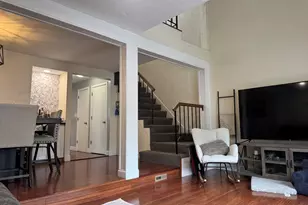 909 Pleasant St, Weymouth, MA 02189 - Photo 9