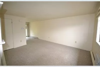 44 Princeton Ter #44, Greenfield, MA 01301 - Photo 5