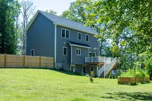 4 Swansom Rd, Swansea, MA 02777 - Photo 33