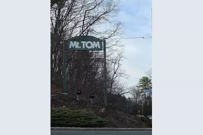 60 Hampton Knolls Road, Holyoke, MA 01040 - Photo 29