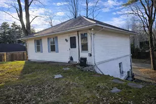 60 Hampton Knolls Rd, Holyoke, MA 01040 - Photo 3