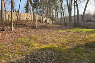 60 Hampton Knolls Rd, Holyoke, MA 01040 - Photo 25