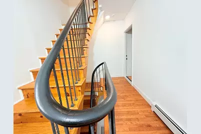 23 Bellevue #2, Worcester, MA 01609 - Photo 17