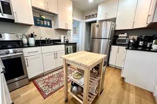 29 Wood St, Cambridge, MA 02140 - Photo 11