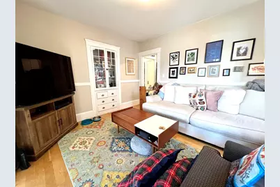 29 Wood Street #1, Cambridge, MA 02140 - Photo 5