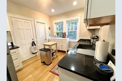 29 Wood Street #1, Cambridge, MA 02140 - Photo 9