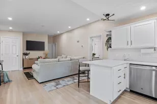 124 Washington St, Woburn, MA 01801 - Photo 9