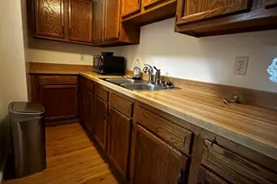 5 Sterling St, Worcester, MA 01610 - Photo 3