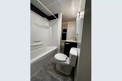 5 Sterling St #1, Worcester, MA 01610 - Photo 7