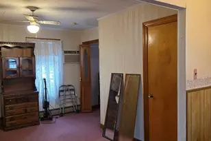 18 Carlisa Dr, Fall River, MA 02723 - Photo 9