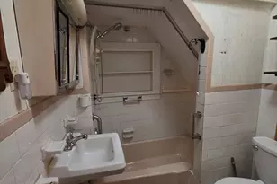 18 Carlisa Dr, Fall River, MA 02723 - Photo 11