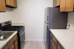 33 Pond Ave, Brookline, MA 02445 - Photo 5