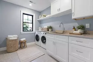 8 Hudson St, Natick, MA 01760 - Photo 25