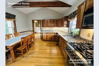 36 Spring Garden Street, Boston, MA 02125 - Photo 3