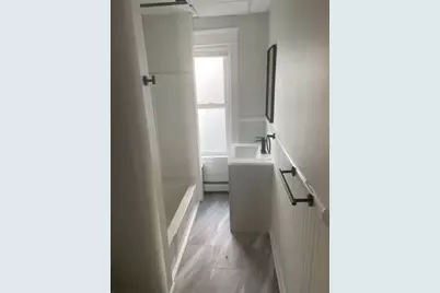 9 Moen #1, Worcester, MA 01605 - Photo 5