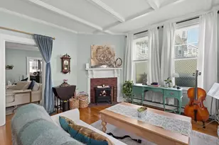 21 Thorndike St, Beverly, MA 01915 - Photo 9