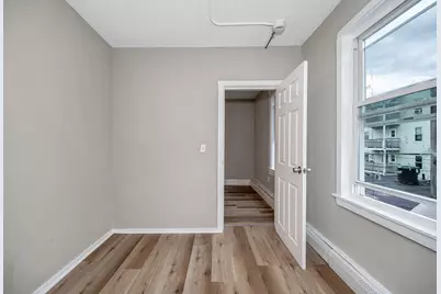 50 1/2 Common St #3, Lawrence, MA 01840 - Photo 9