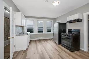 50 1/2 Common St, Lawrence, MA 01840 - Photo 3