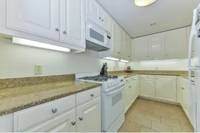 3 Avery Street #810, Boston, MA 02111 - Photo 9