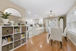 1045 Washington St, Newton, MA 02465 - Photo 9