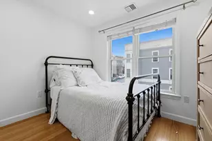 366 W 2nd St, Boston, MA 02127 - Photo 9