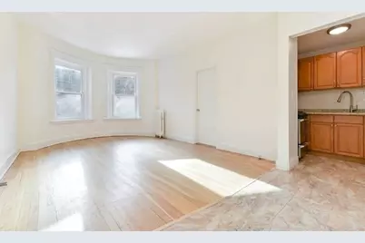 36 Winchester St #2, Brookline, MA 02446 - Photo 3