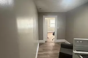 531 Ash St, Brockton, MA 02301 - Photo 15