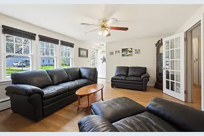 76 Curtis Ave, Marlborough, MA 01752 - Photo 5