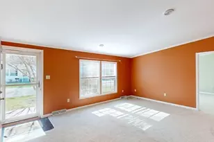 50 Highland St, Taunton, MA 02780 - Photo 11