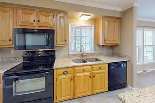 50 Highland St, Taunton, MA 02780 - Photo 11