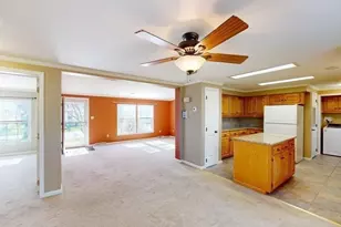 50 Highland St, Taunton, MA 02780 - Photo 19