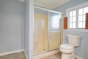 50 Highland St, Taunton, MA 02780 - Photo 31