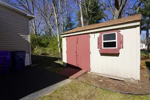 50 Highland St, Taunton, MA 02780 - Photo 33