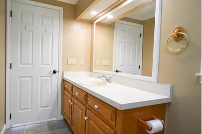 50 Highland St #227, Taunton, MA 02780 - Photo 21