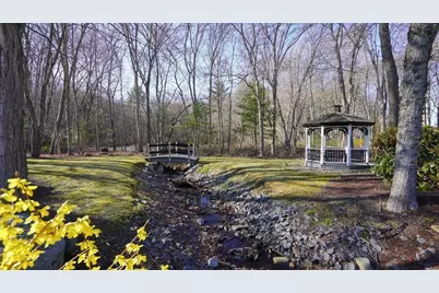 50 Highland St #227, Taunton, MA 02780 - Photo 35