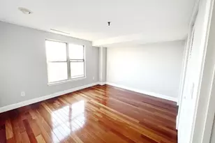 20 Webster St, Brookline, MA 02446 - Photo 17