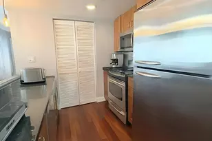 20 Webster St, Brookline, MA 02446 - Photo 9