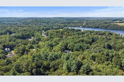 27 Pleasant St, West Newbury, MA 01985 - Photo 7