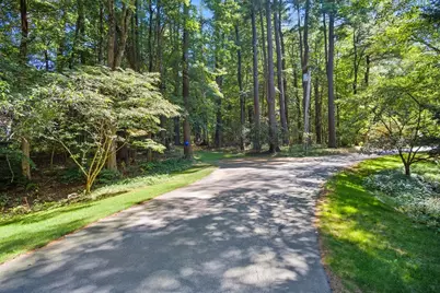 27 Pleasant St, West Newbury, MA 01985 - Photo 1