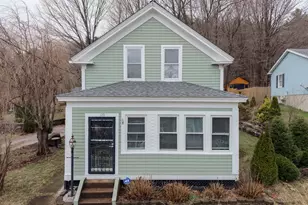 129 School St, Warren, MA 01083 - Photo 1