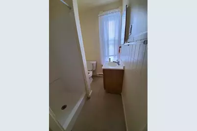 110 Pleasant Street #2, Gardner, MA 01440 - Photo 9