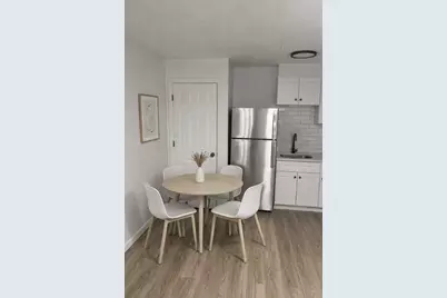 31 Vine St #24, Weymouth, MA 02188 - Photo 3