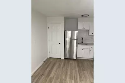 31 Vine St #37, Weymouth, MA 02188 - Photo 5