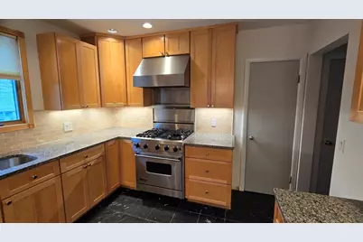 91 Mary Ellen Rd, Newton, MA 02468 - Photo 9