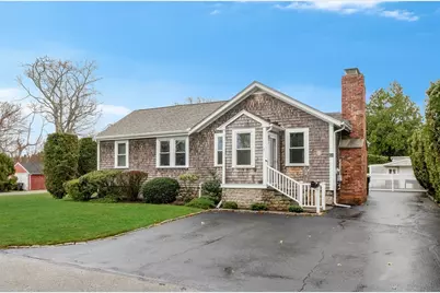 7 Rockland Terrace, Dartmouth, MA 02748 - Photo 3