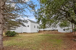 12 On The Common, Royalston, MA 01368 - Photo 5